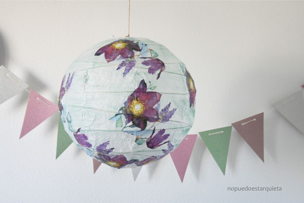 Decoupage con servilletas. Lámpara REGOLIT IKEA